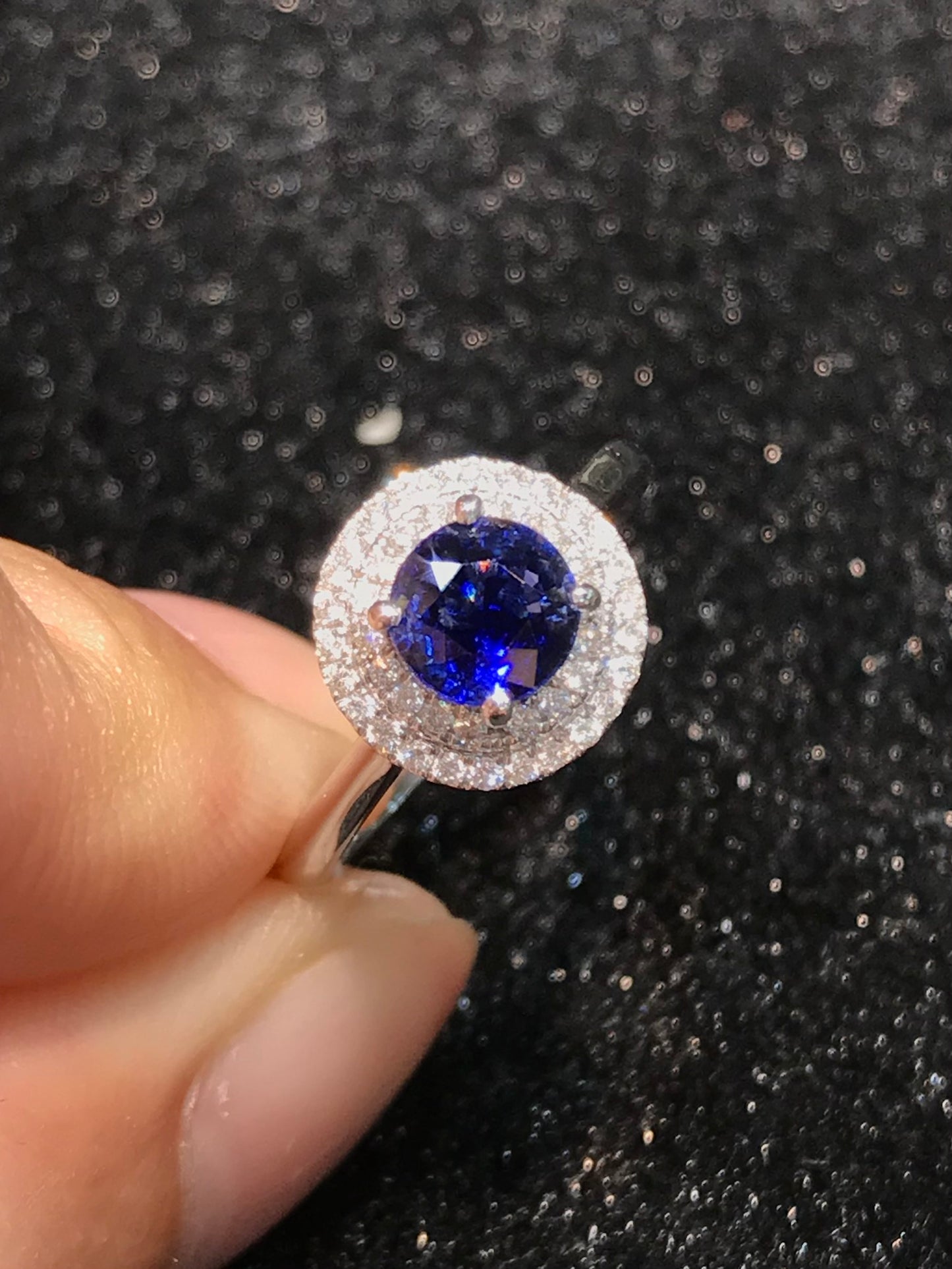 Unheated Blue Sapphire Ring 1.05ct