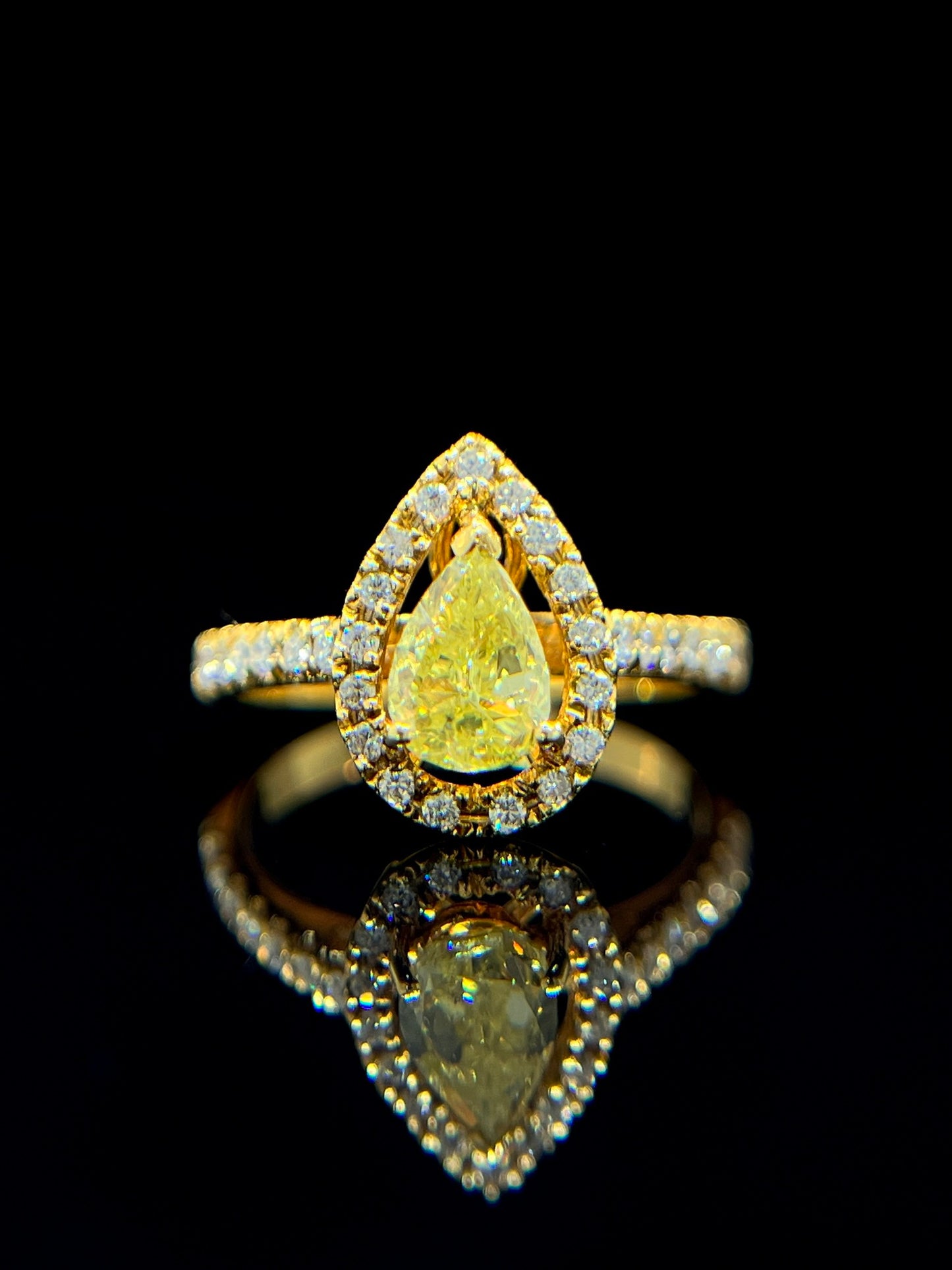 Natural Yellow Diamond 1.00ct Ring