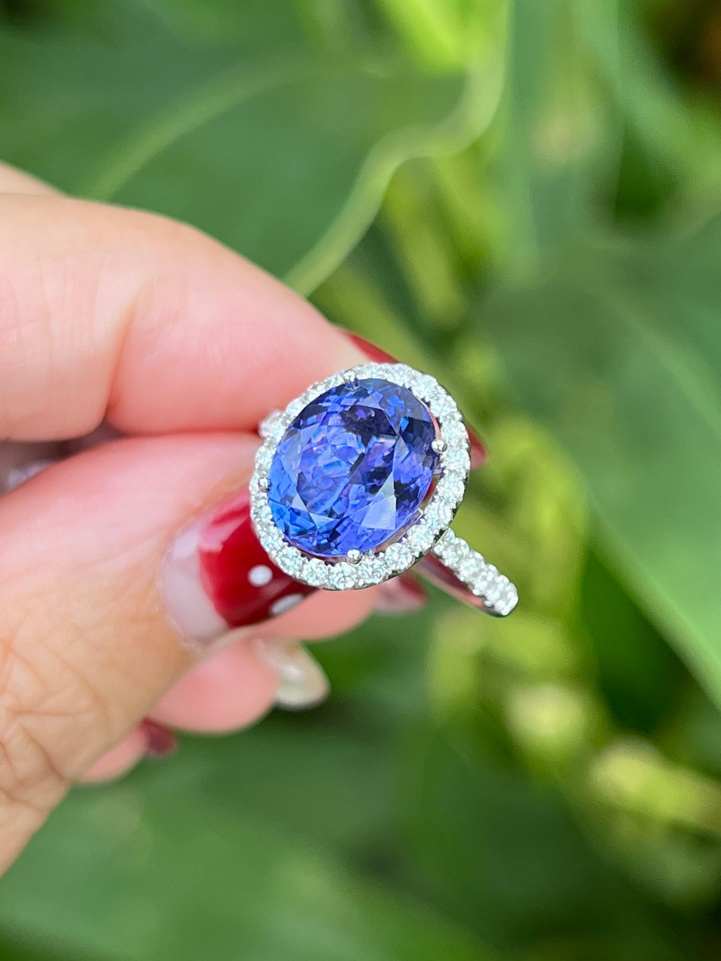 Natural Tanzanite 4.32ct Ring
