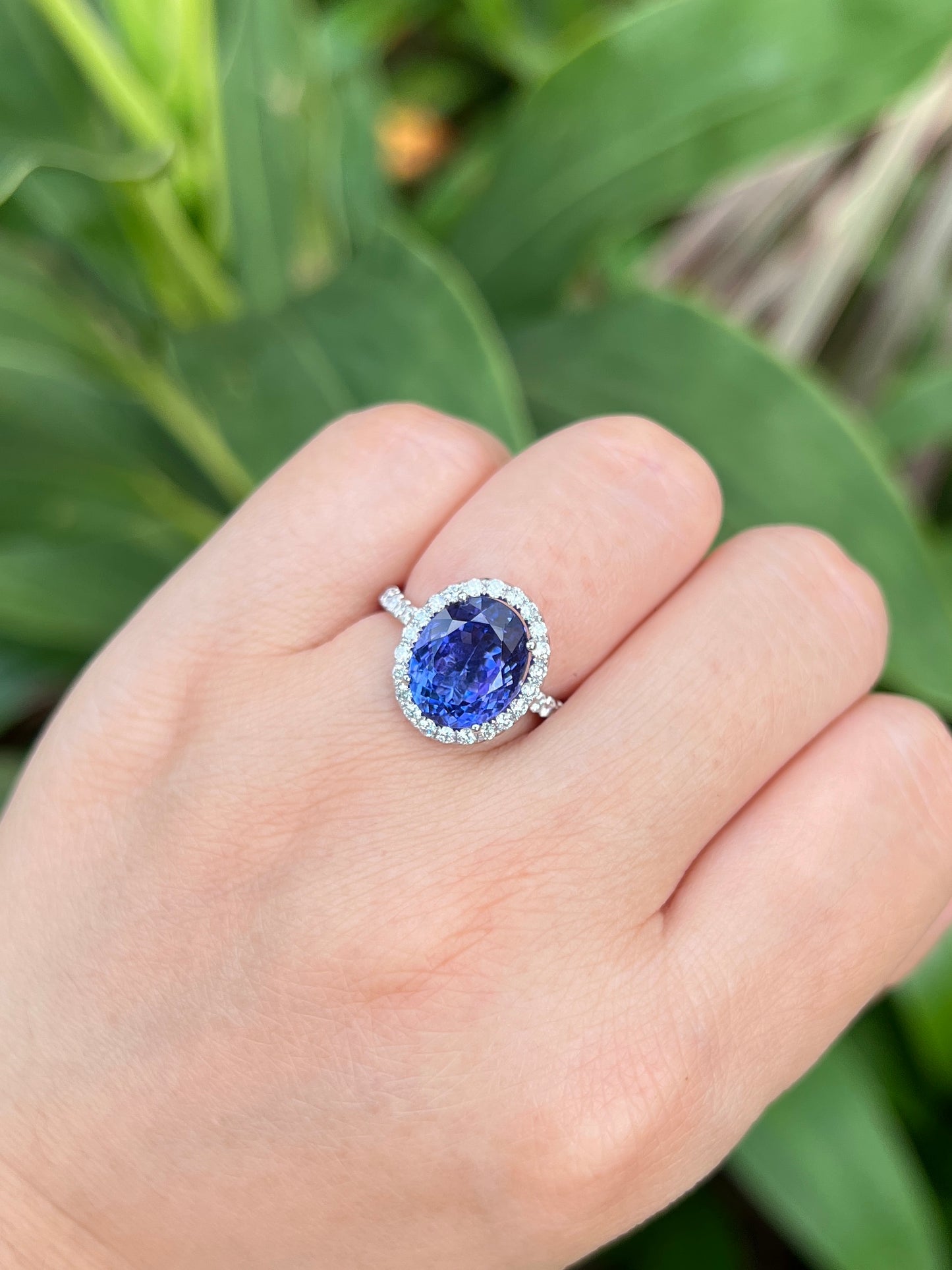 Natural Tanzanite 4.32ct Ring