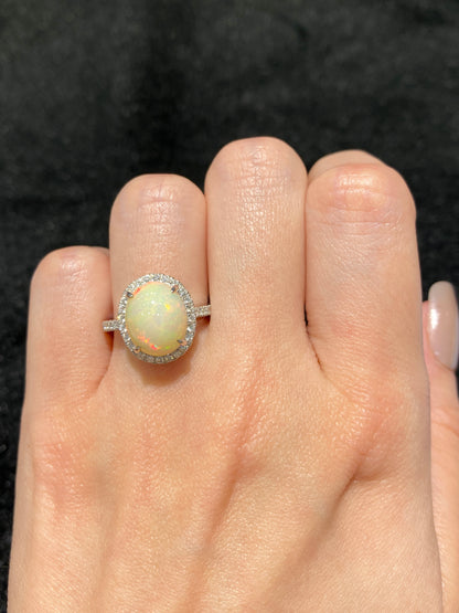 Natural Opal 3.09ct Ring