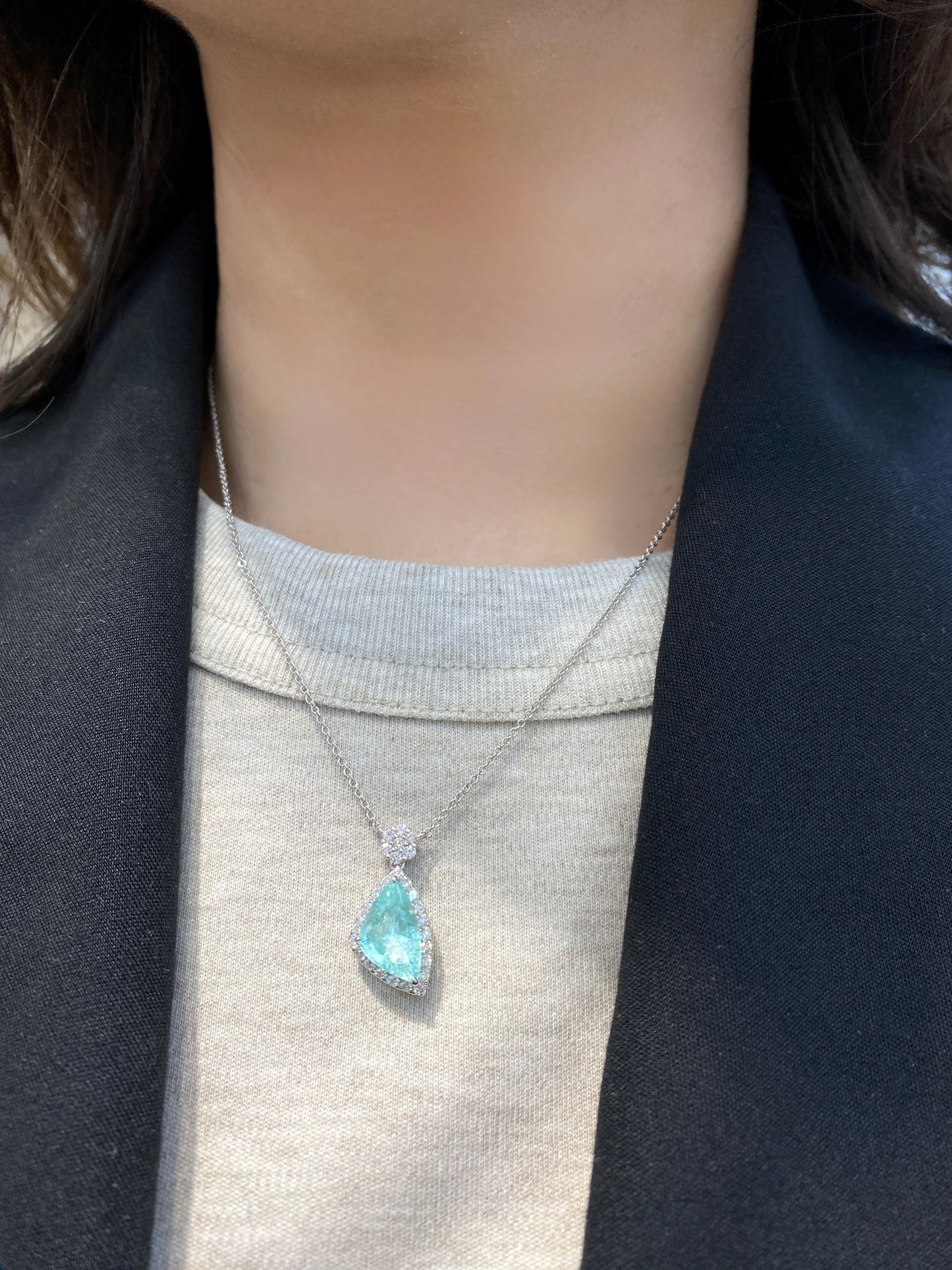 Natural Paraiba Tourmaline 2.39ct Pendant
