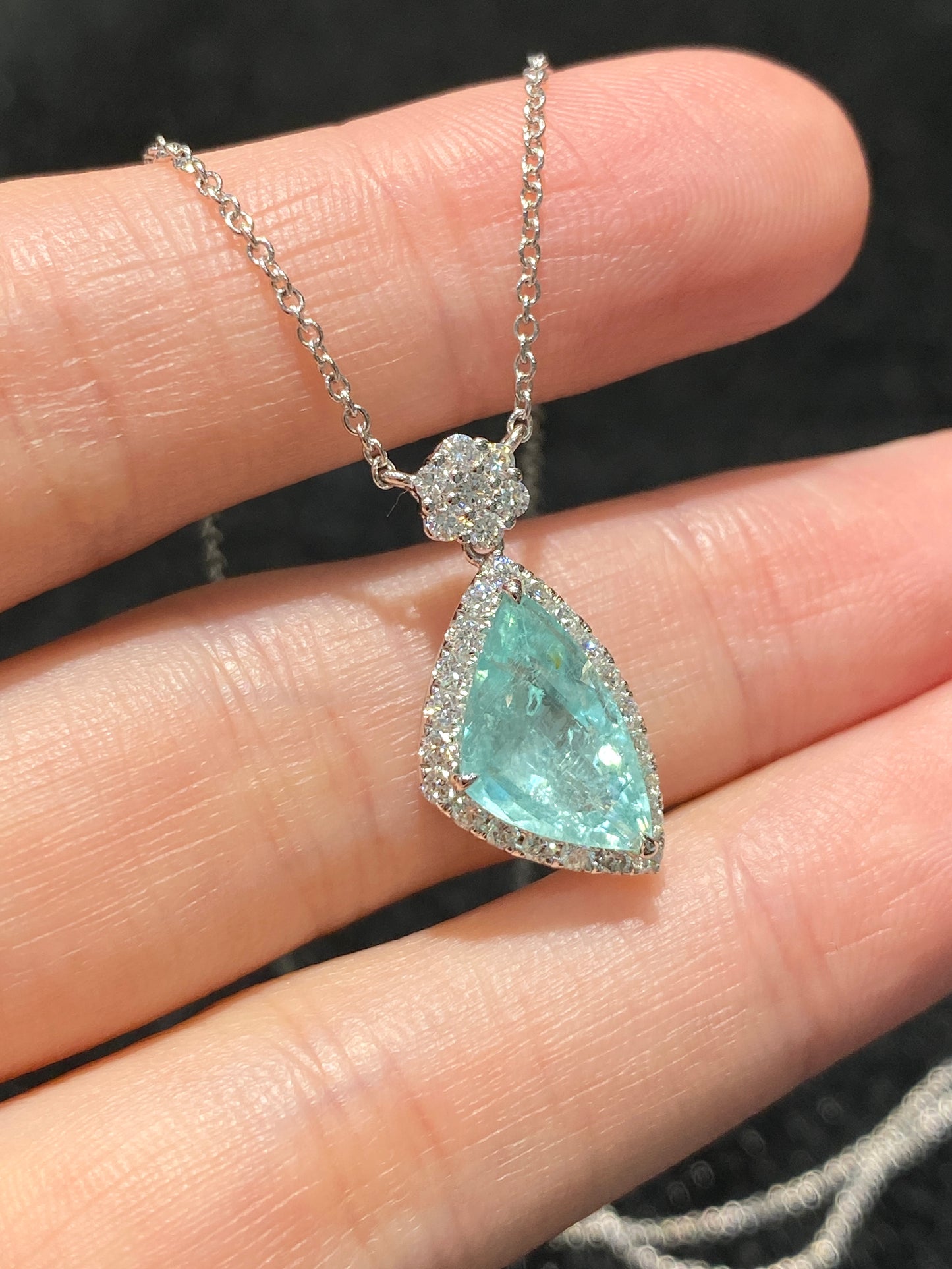 Natural Paraiba Tourmaline 2.39ct Pendant
