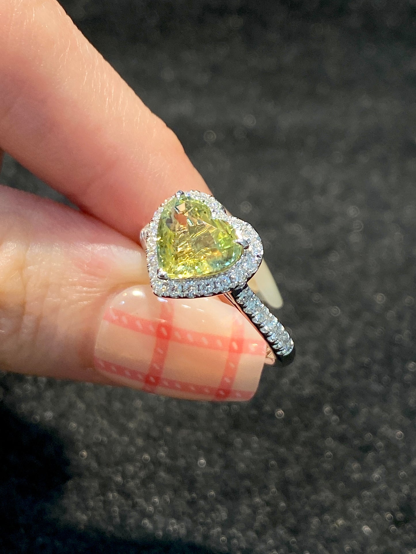 Natural Unheated Yellowish Green Sapphire Ring 2.17ct