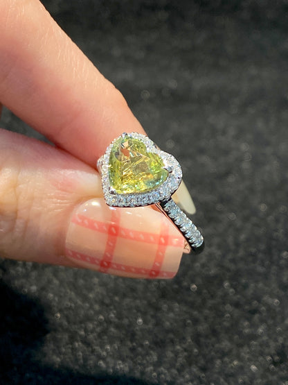 Natural Unheated Yellowish Green Sapphire Ring 2.17ct