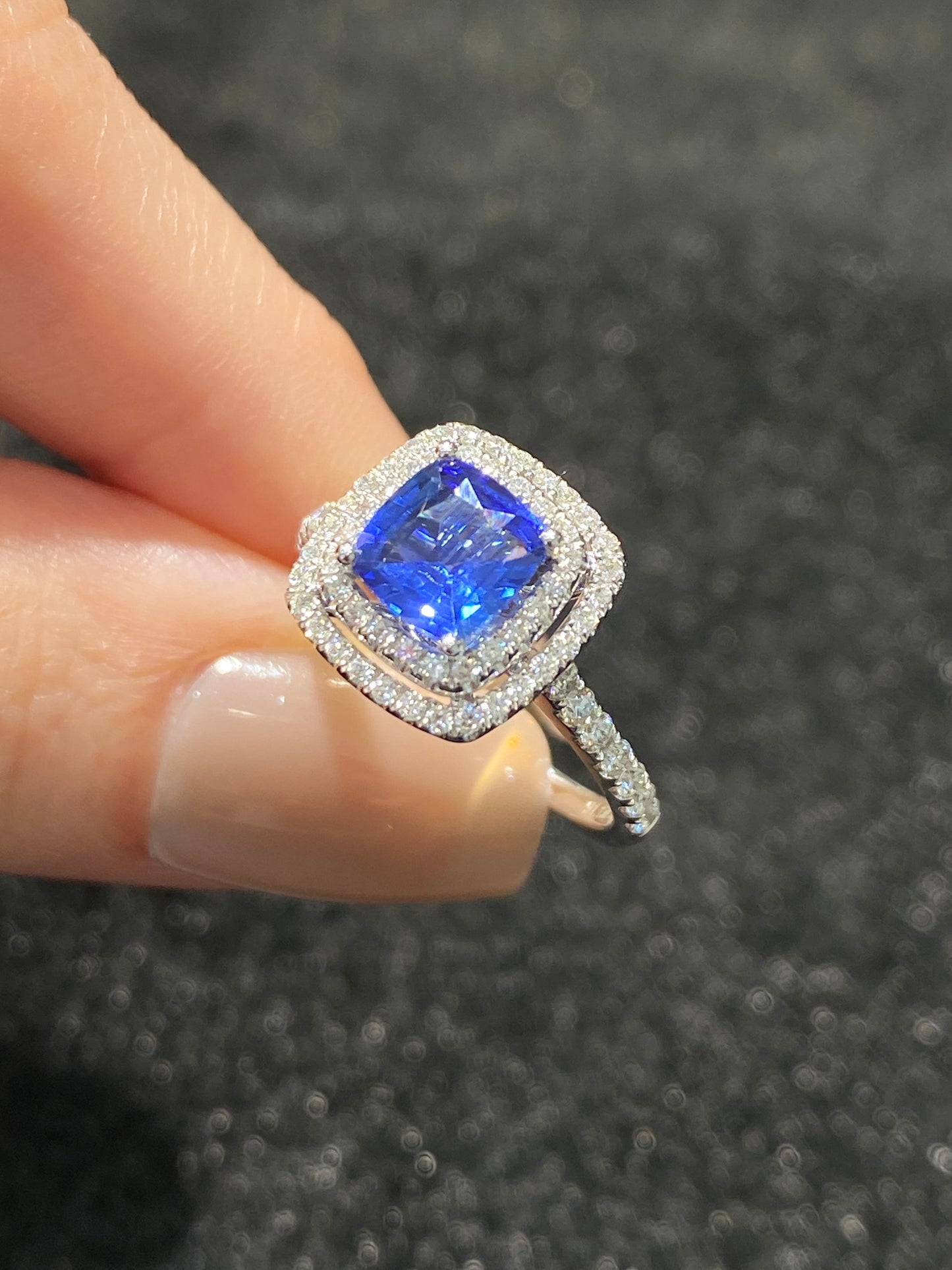 Natural Blue Sapphire 1.13ct Ring