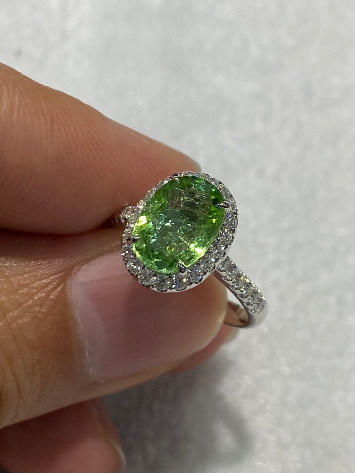 Natural Paraiba Tourmaline 2.54ct Ring
