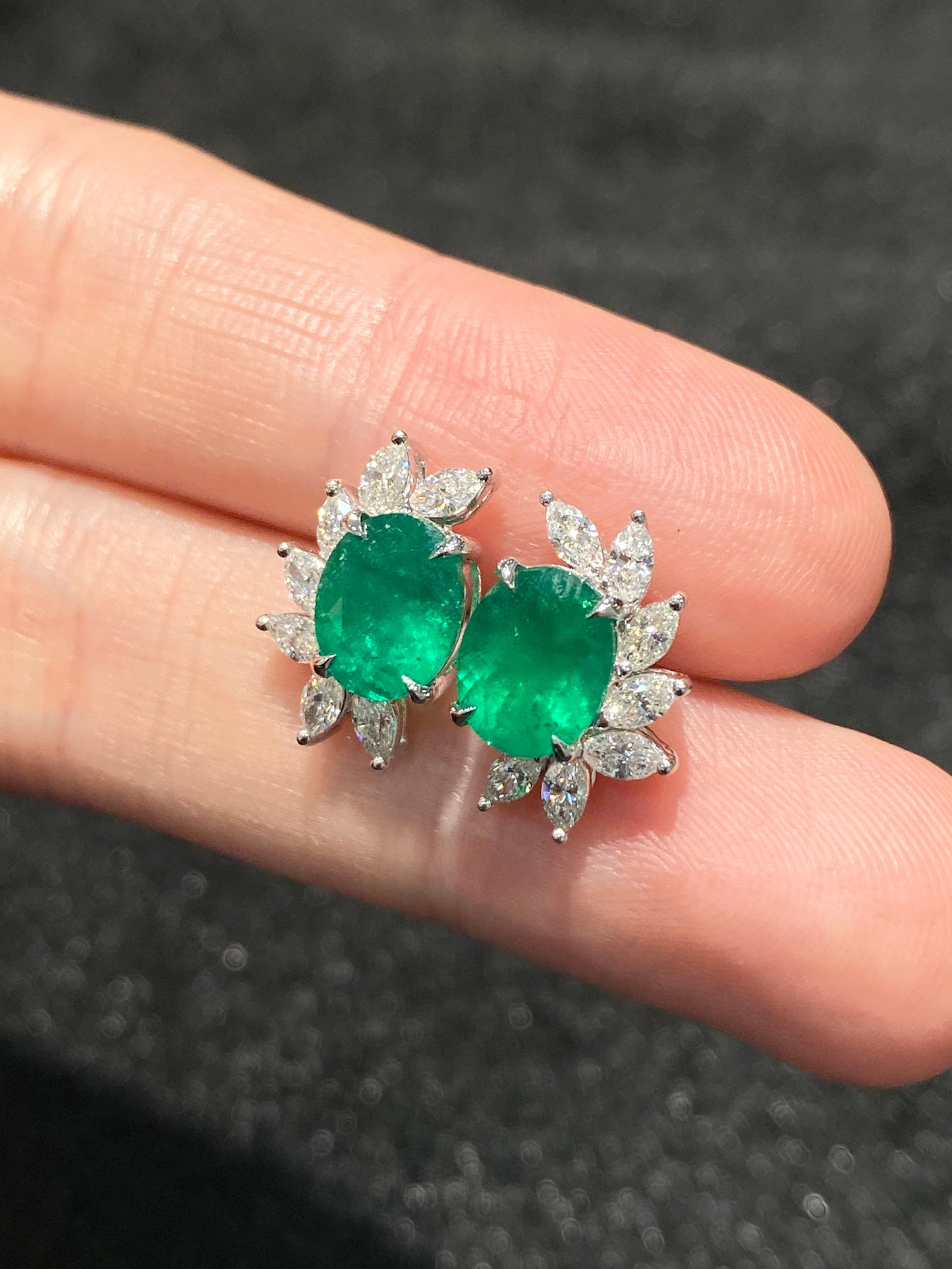 Natural Colombian Emerald 2.39ct Ring