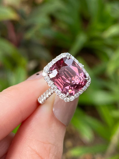 Natural Purple Spinel 4.75ct Ring