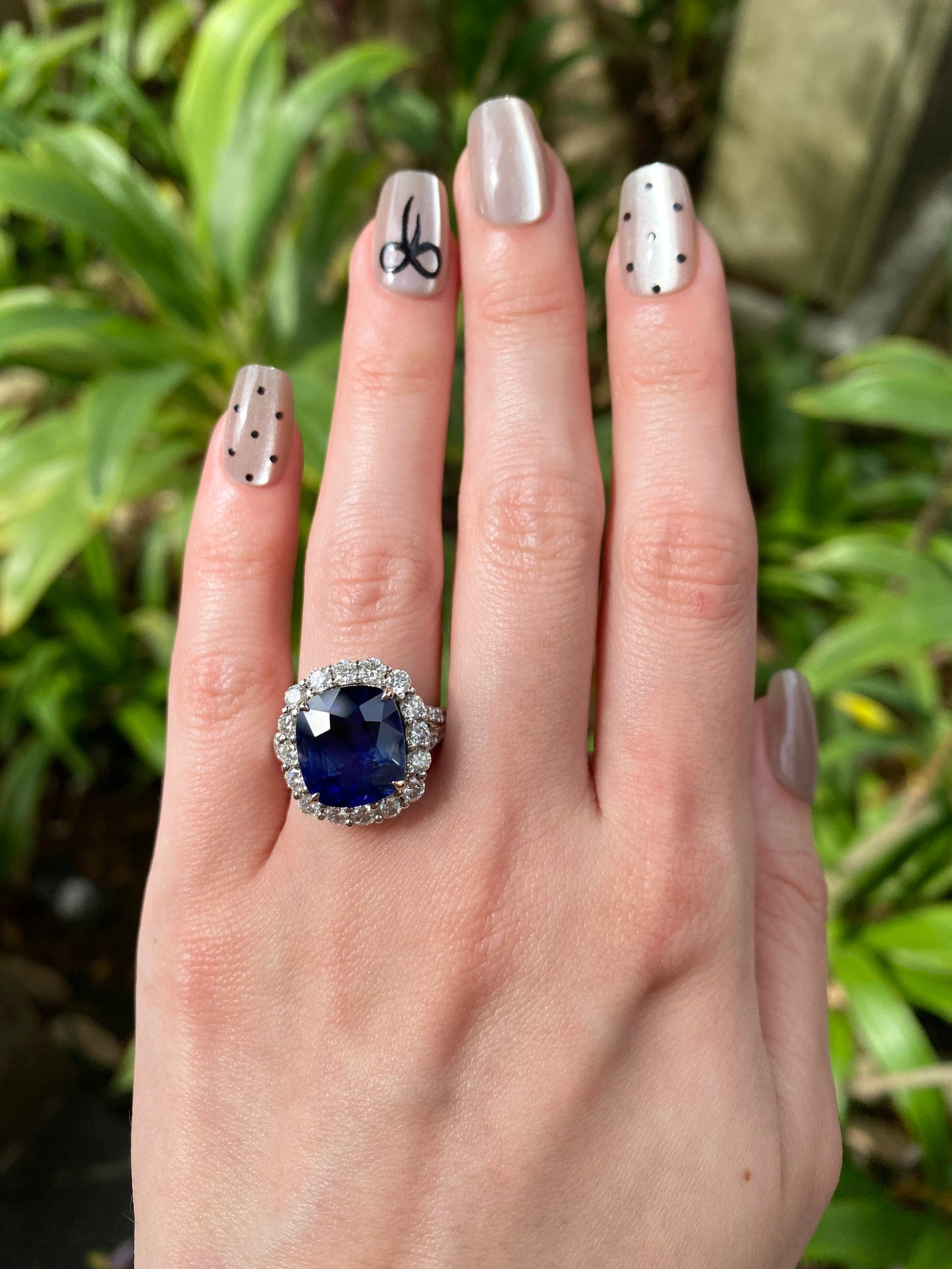Natural Blue Sapphire 8.30ct Ring