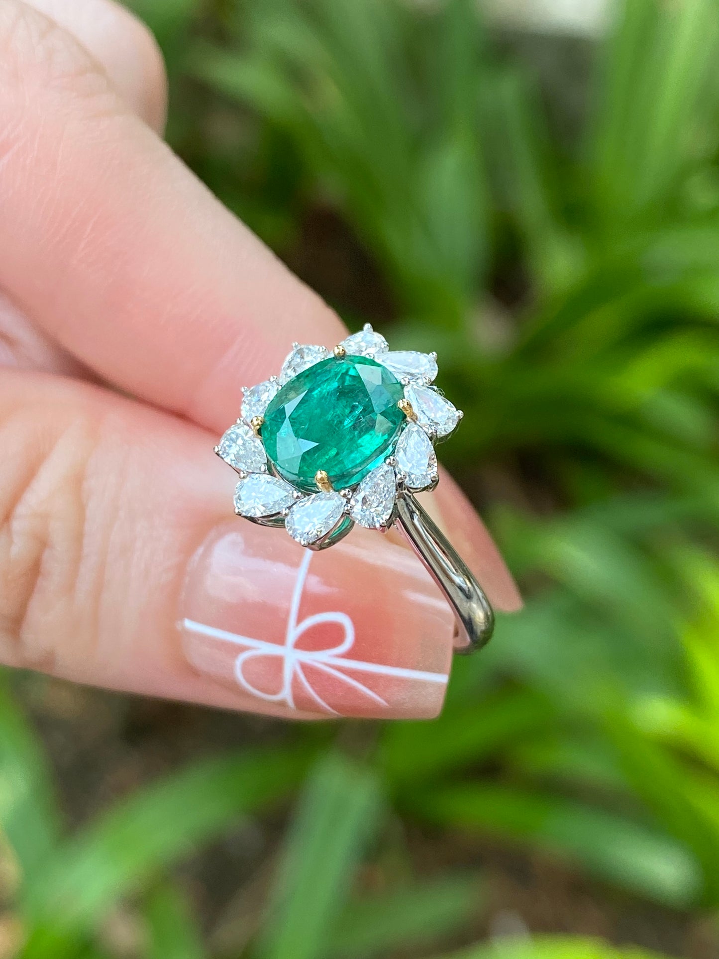 Natural Emerald 2.05ct Ring