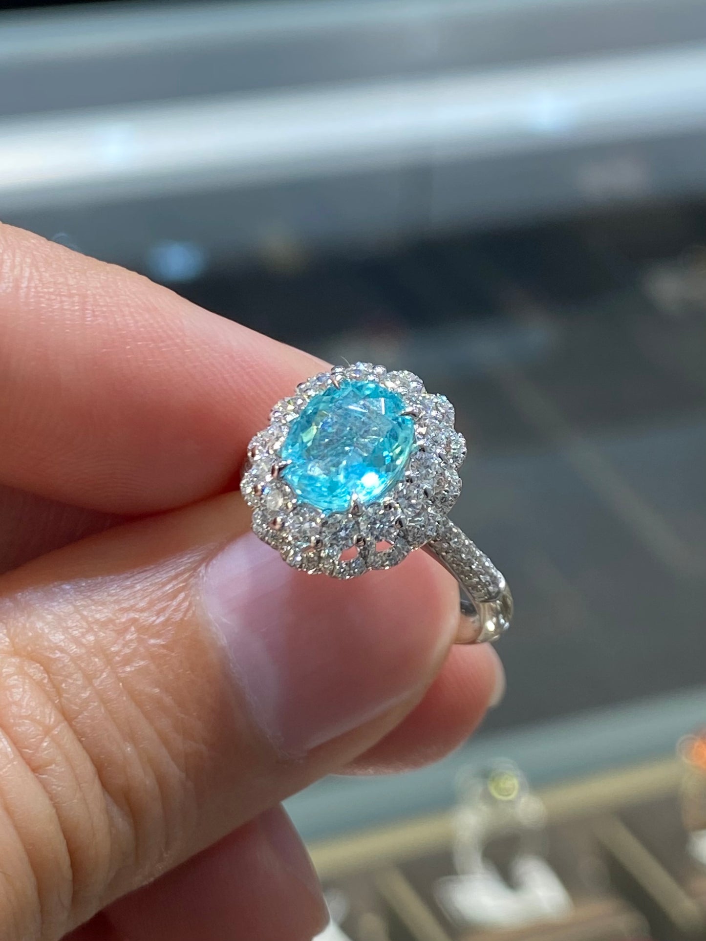 Natural Paraiba Tourmaline 1.81ct Ring