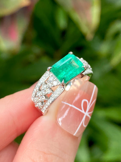 Natural Emerald 1.77ct Ring