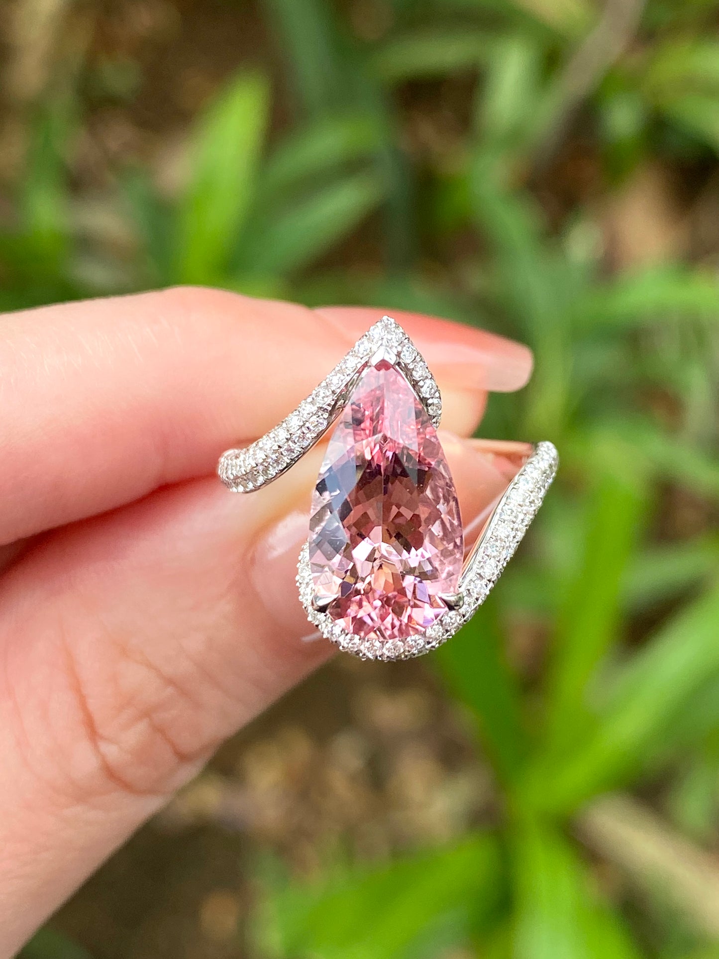 Natural Morganite 3.73ct Ring