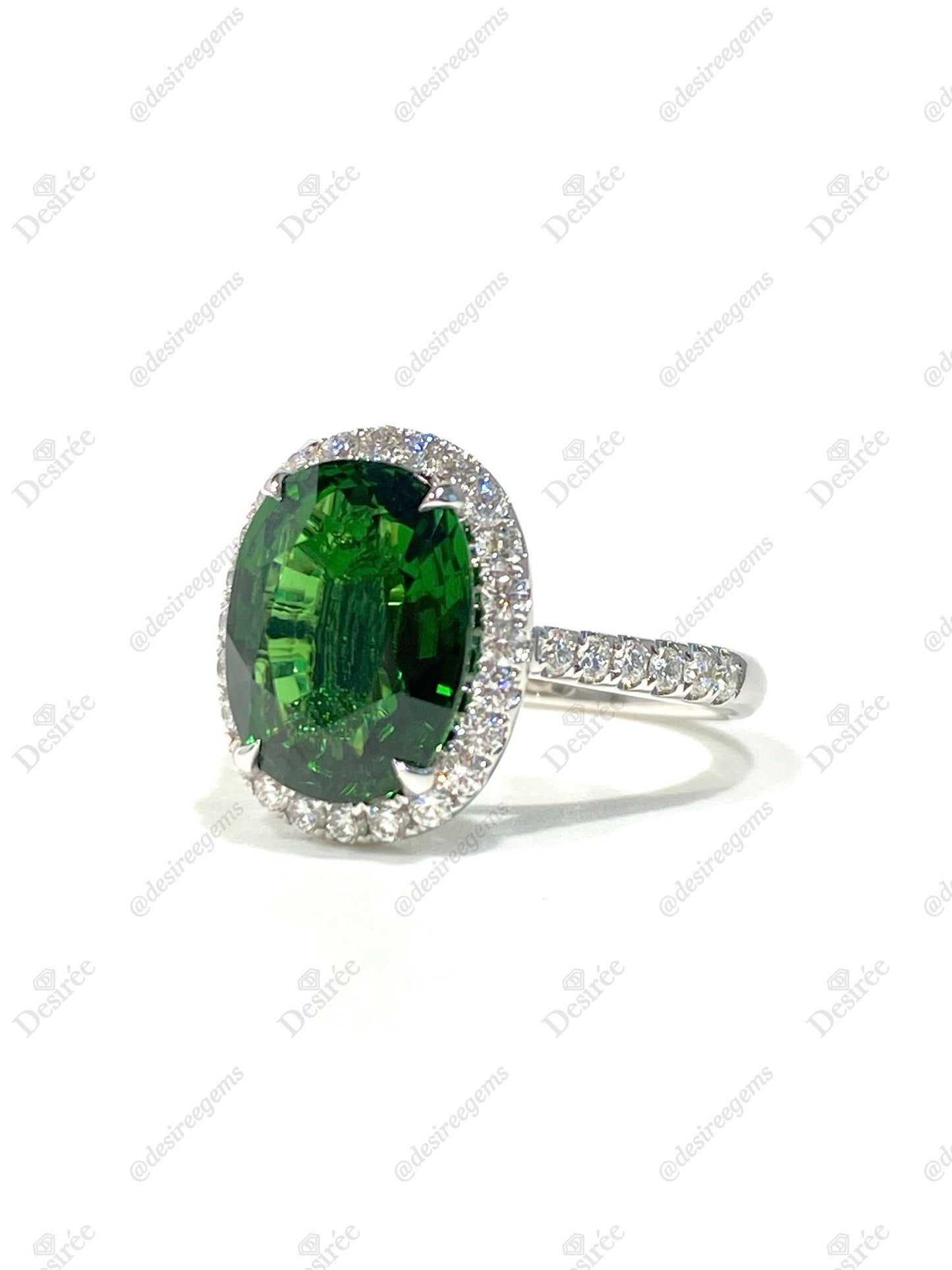 Natural Vivid Green Chrome Tourmaline 4.10ct Ring