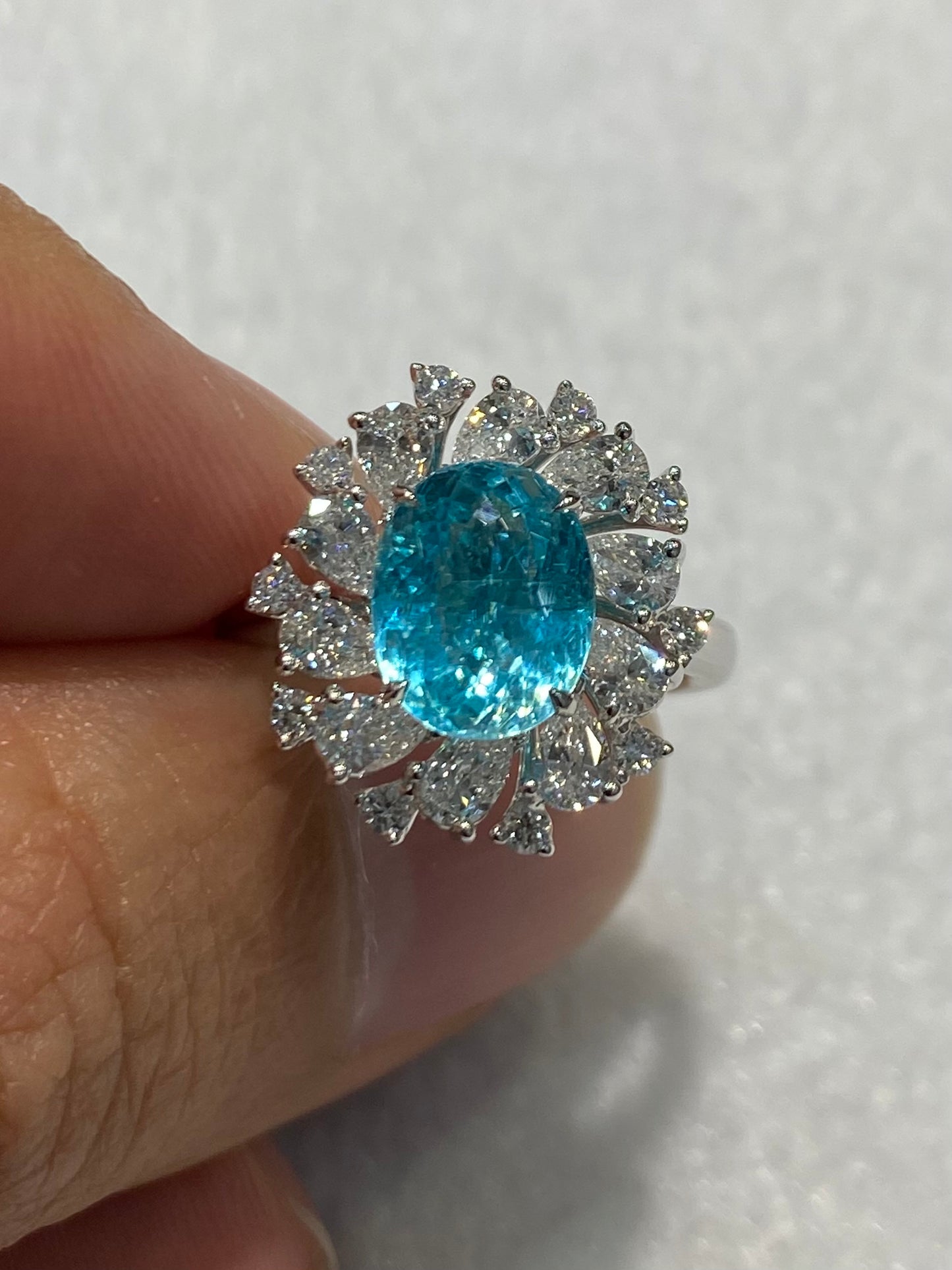 Natural Paraiba Tourmaline 2.63ct Ring