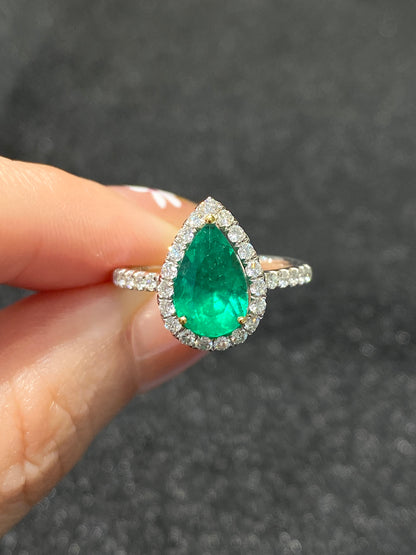 Natural Colombian Emerald 1.68ct Ring