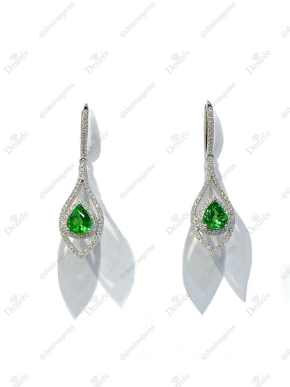 Natural Green Garnet (Tsavorite) 2.14ct Earrings