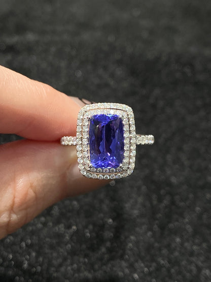 Natural Tanzanite 2.67ct Ring