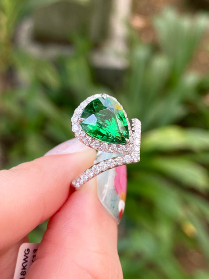 Natural Tsavorite Green Garnet 3.11ct Ring