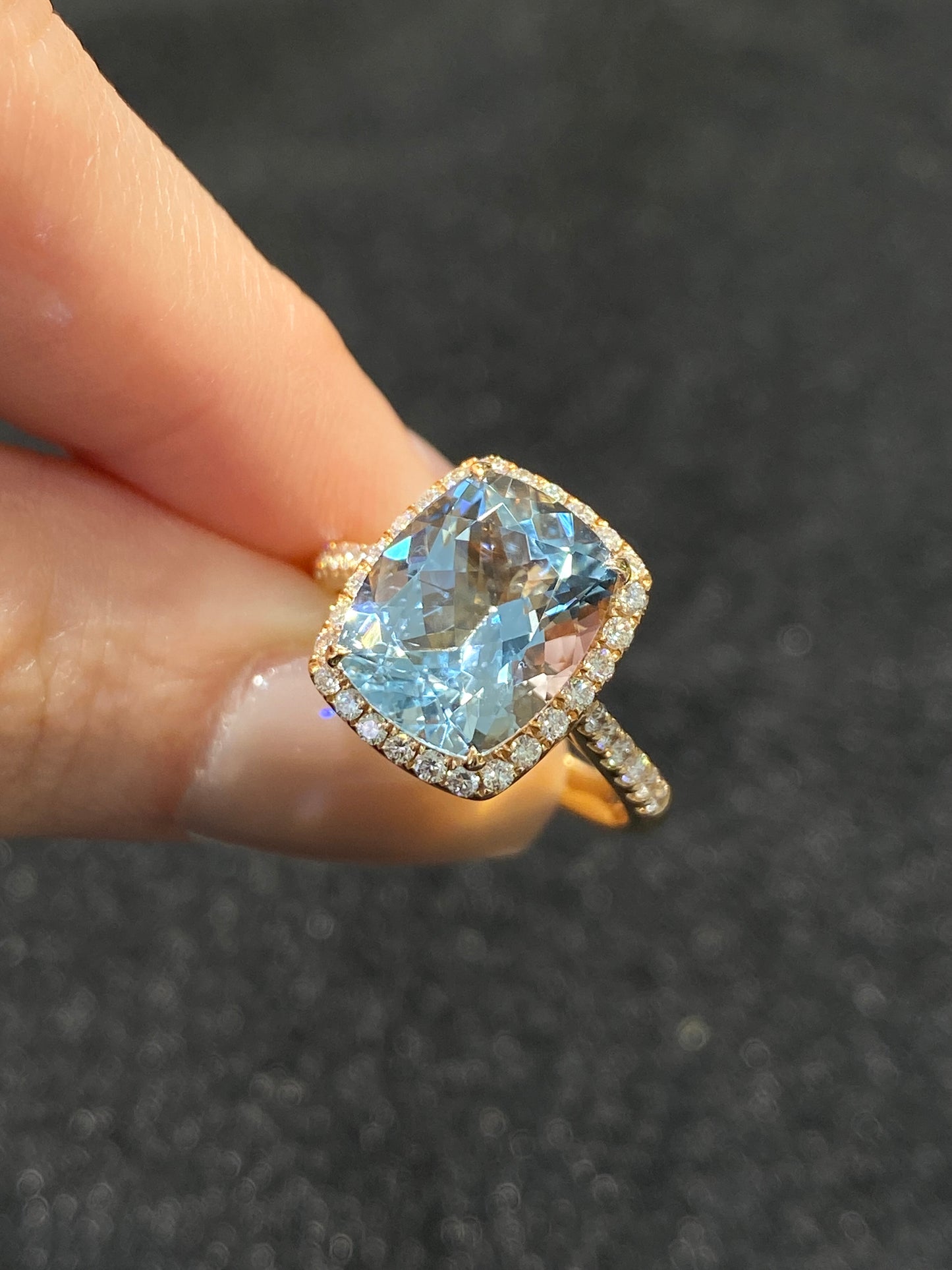 Natural Aquamarine 3.61ct Ring