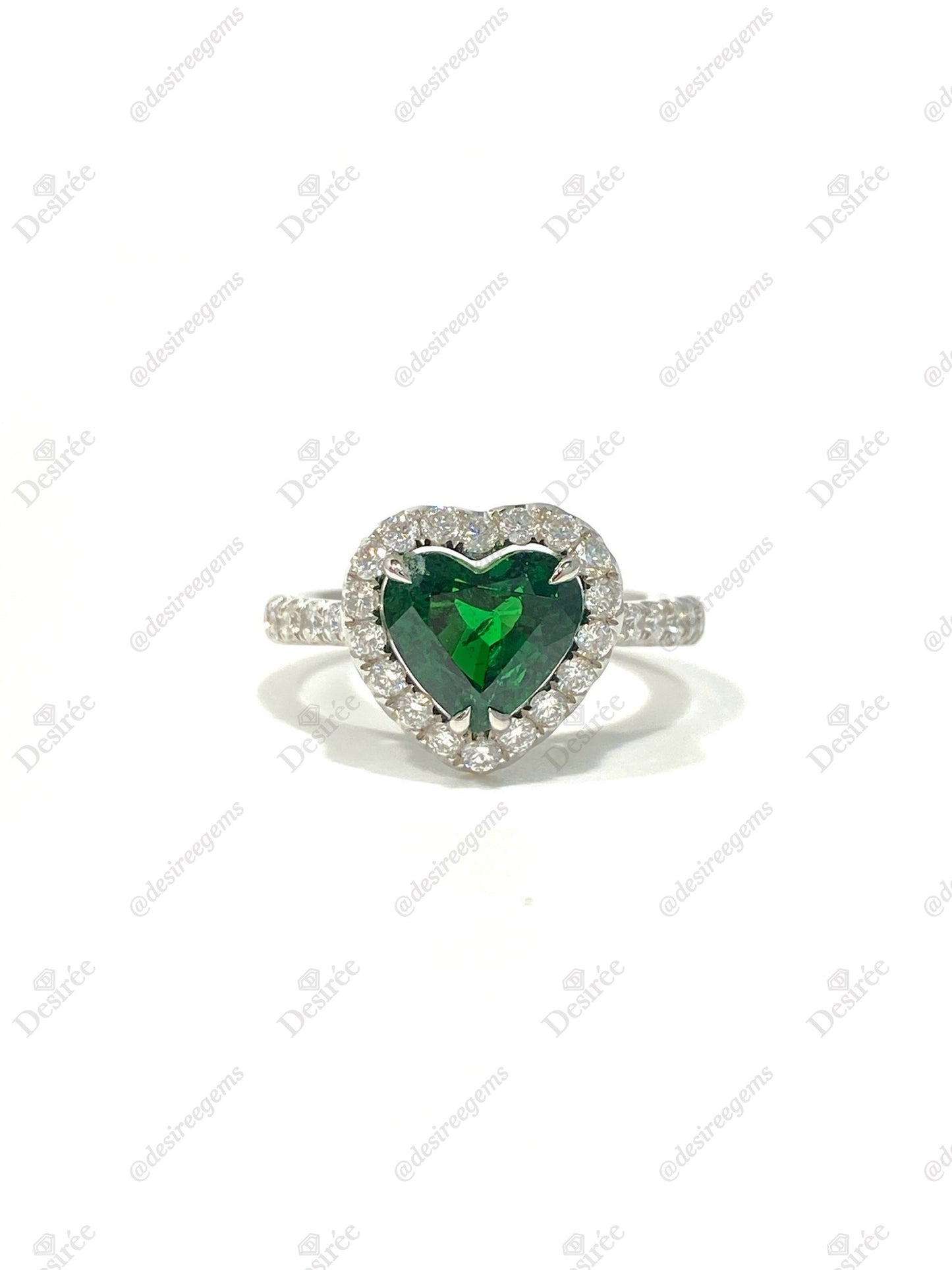 Natural Green Garnet Tsavorite 2.12ct Ring