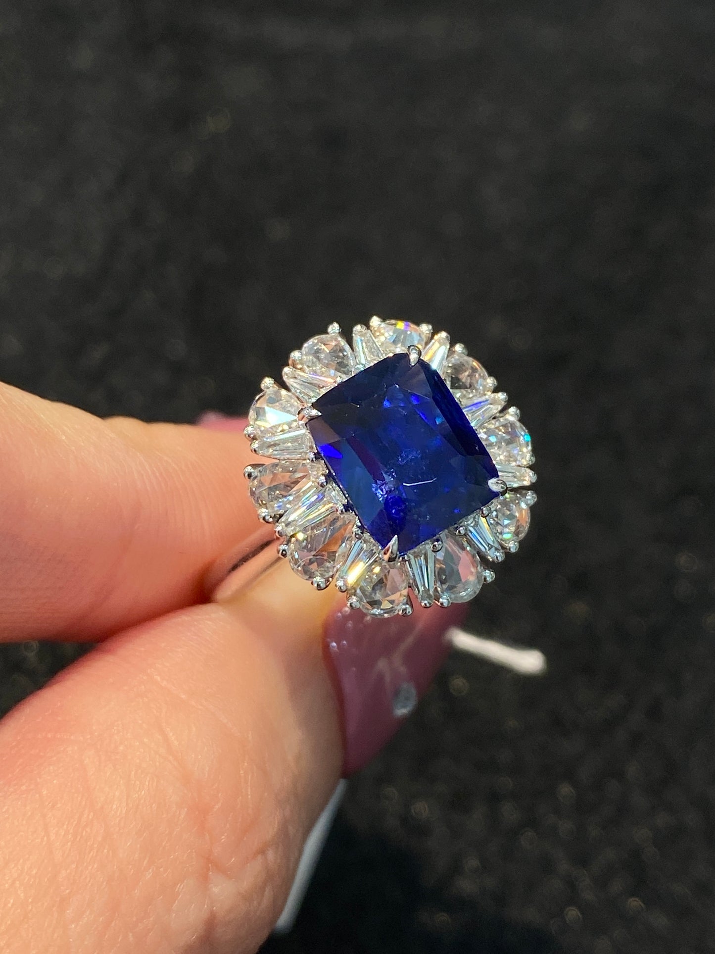 Natural Royal Blue Sapphire 3.48ct Ring