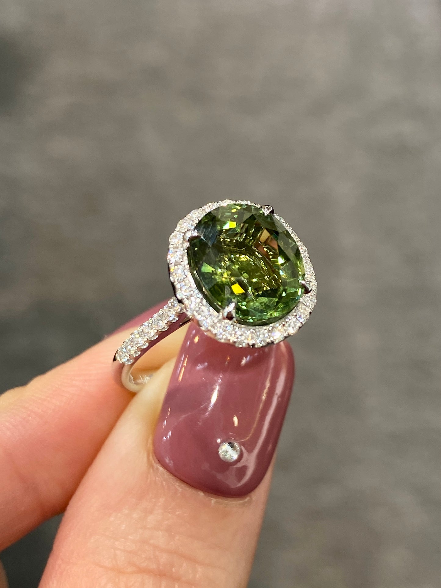 Natural Green Tourmaline 4.04ct Ring