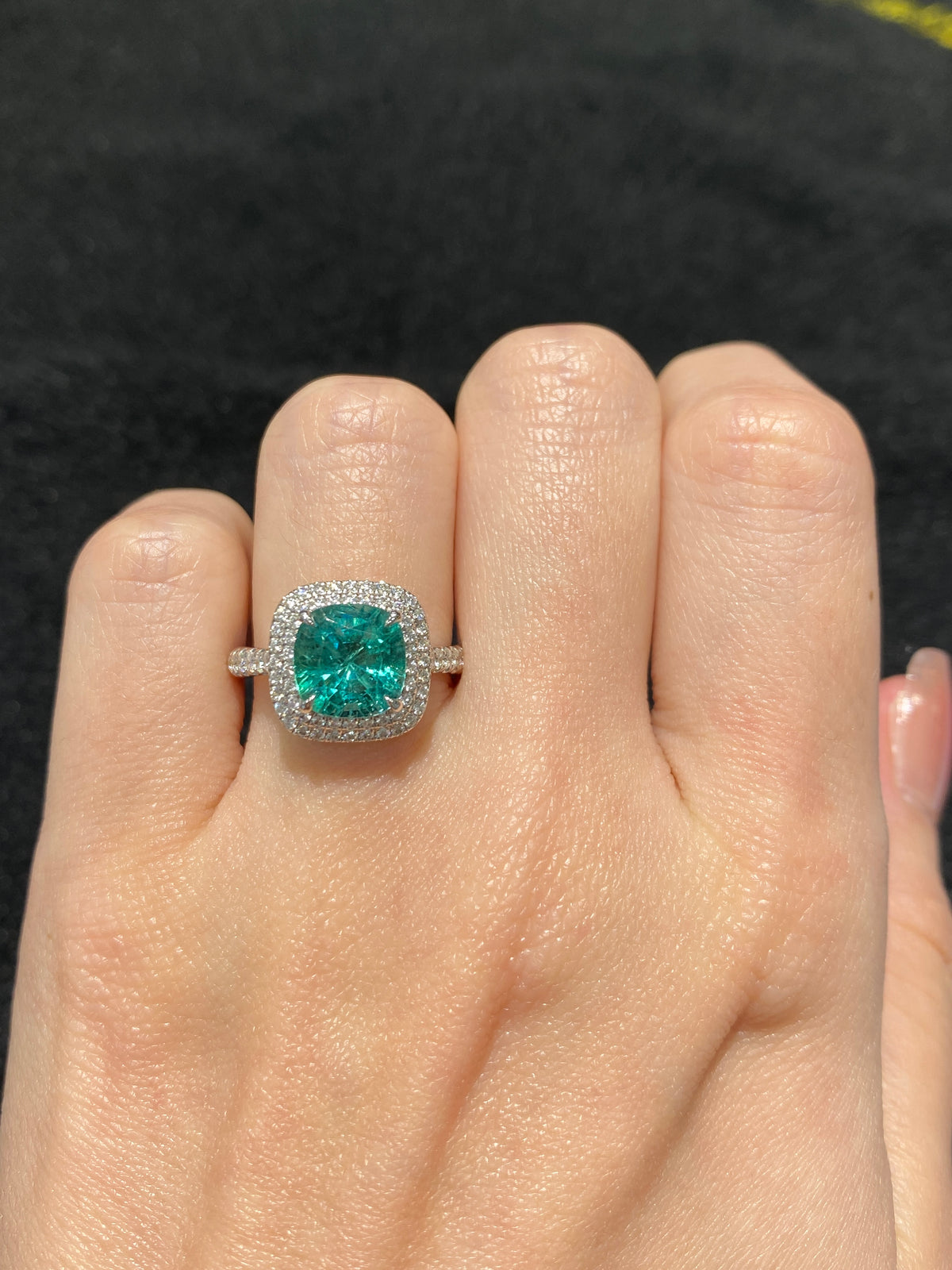 Natural Emerald 2.18ct Ring