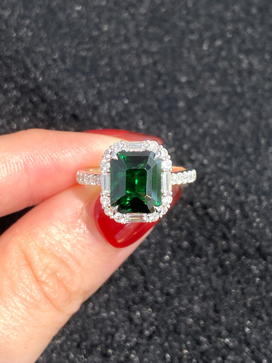 Natural Green Garnet Tsavorite 3.35ct Ring