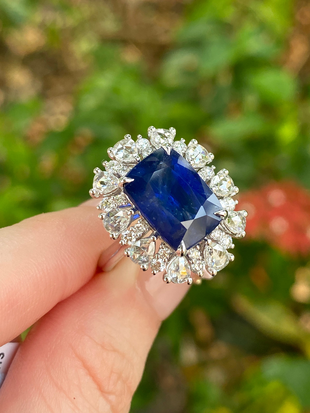Natural Royal Blue Sapphire 7.08ct Ring