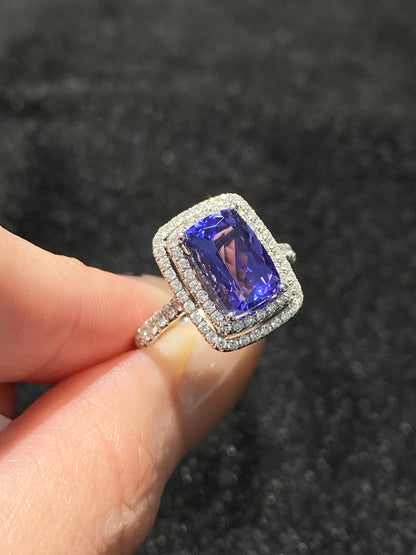 Natural Tanzanite 2.67ct Ring