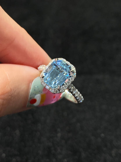 Natural Aquamarine 2.42ct Ring