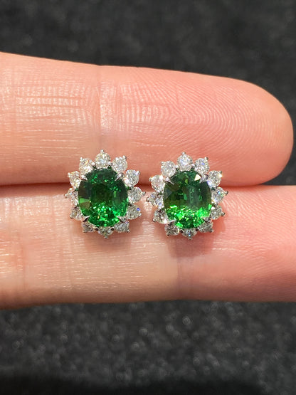 Natural Green Garnet (Tsavorite) 2.10ct Earrings