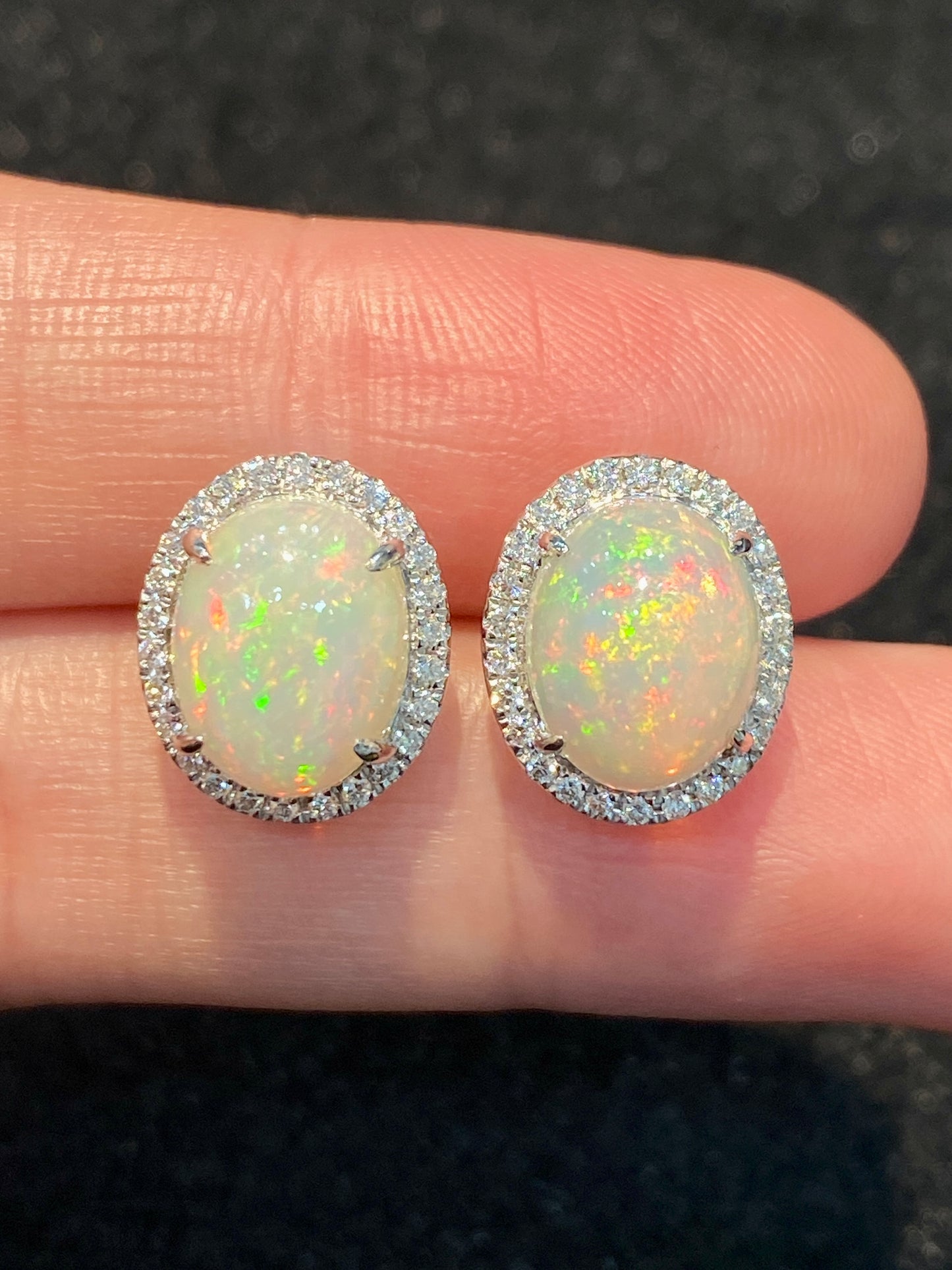 Natural Opal 3.91ct Earrings