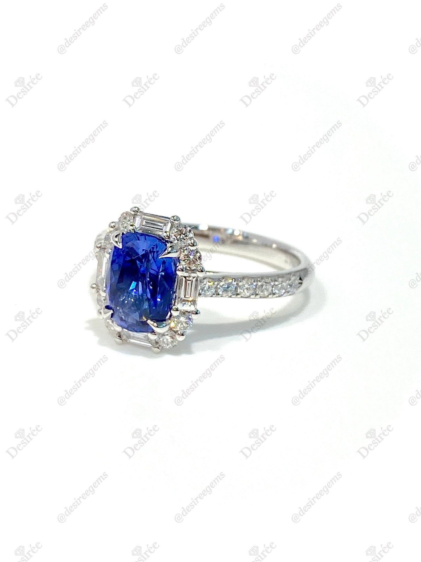 Natural Blue Sapphire 2.04ct Ring