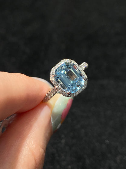 Natural Aquamarine 2.42ct Ring