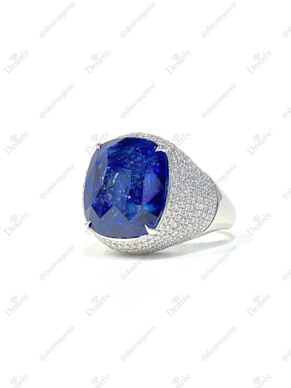 Natural Royal Blue Sapphire 18.28ct Ring