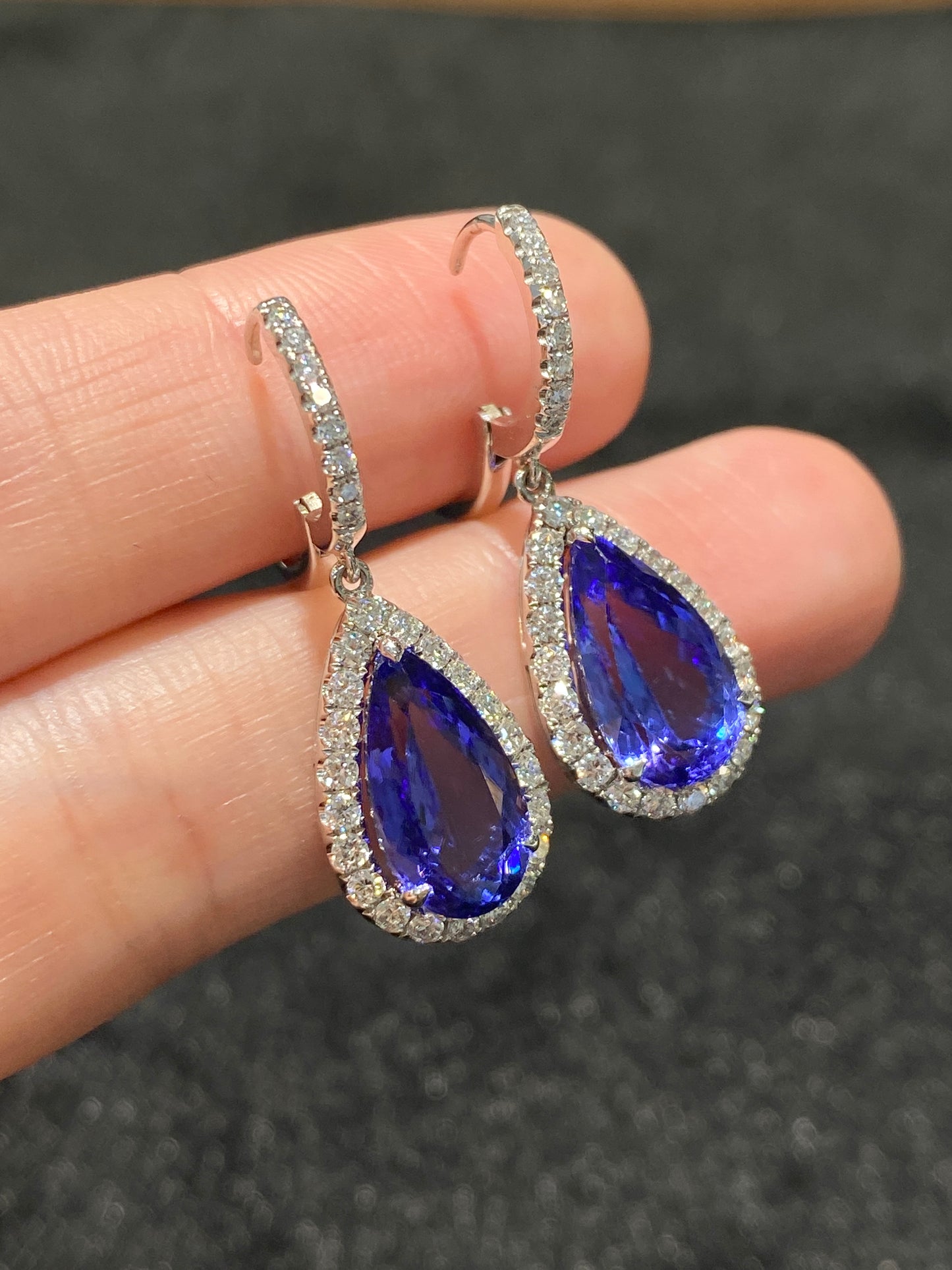 Natural Tanzanites 6.91ct Earrings