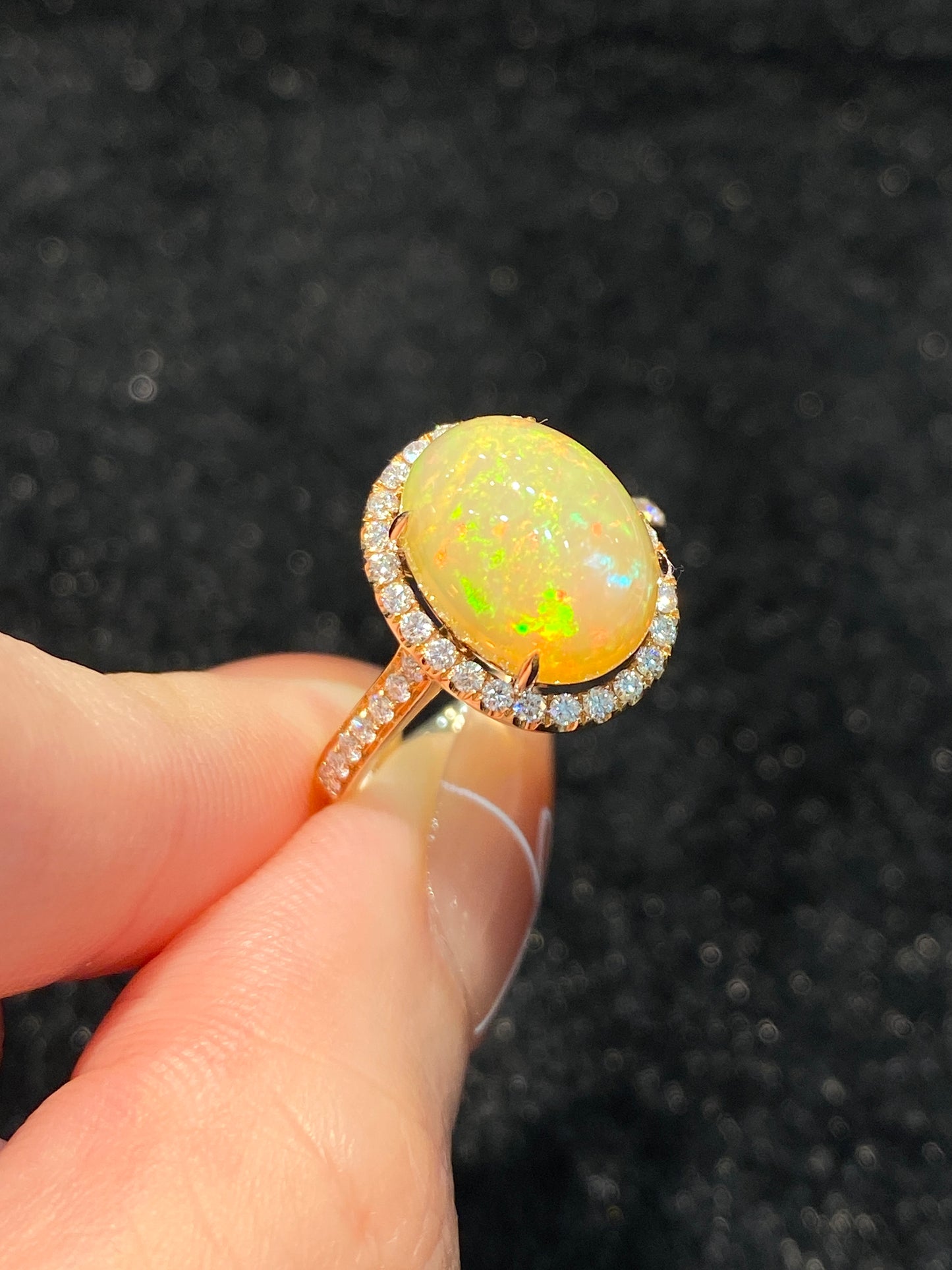 Natural Opal 3.07ct Ring