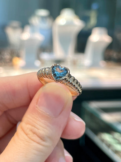 Natural Aquamarine 0.84ct Ring Set With Natural Diamonds In 18K Rose Gold Singapore Gemstone Fine Jewellery