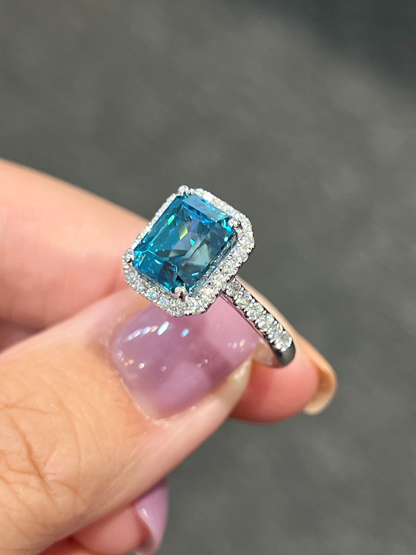 Natural Zircon 6.48ct Ring