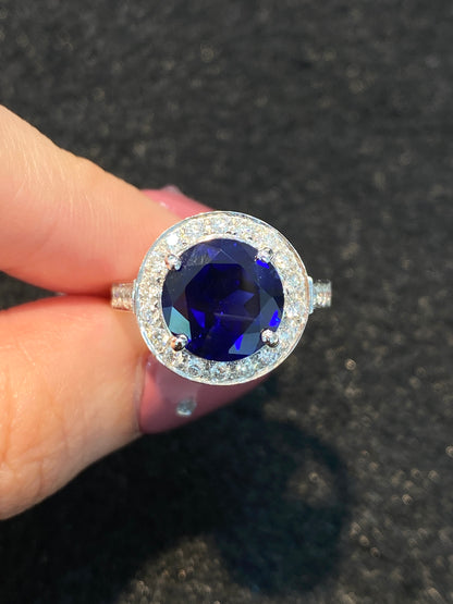 Natural Unheated Blue Sapphire 4.09ct Ring