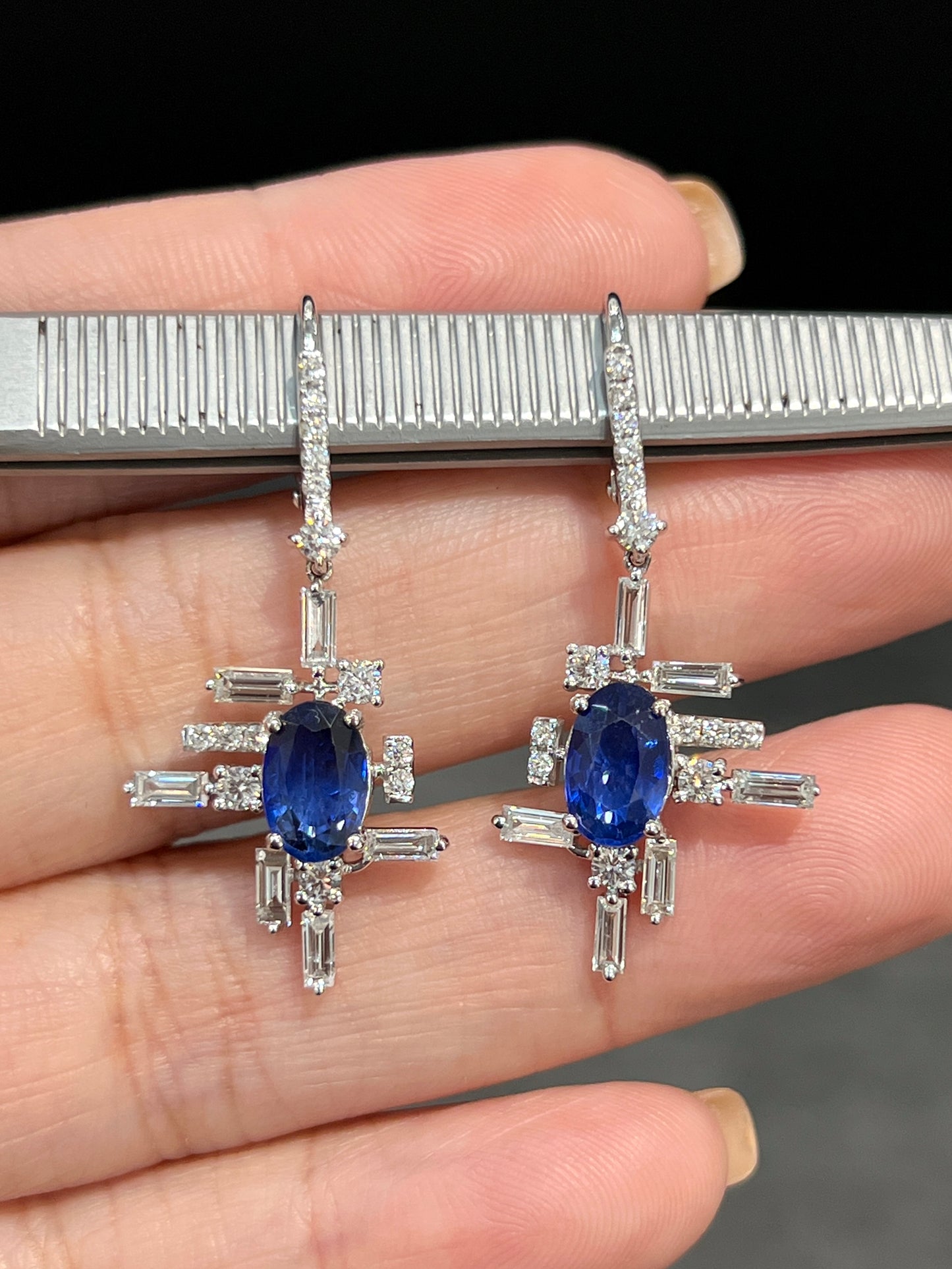Natural Blue Sapphire Earrings 2.72ct
