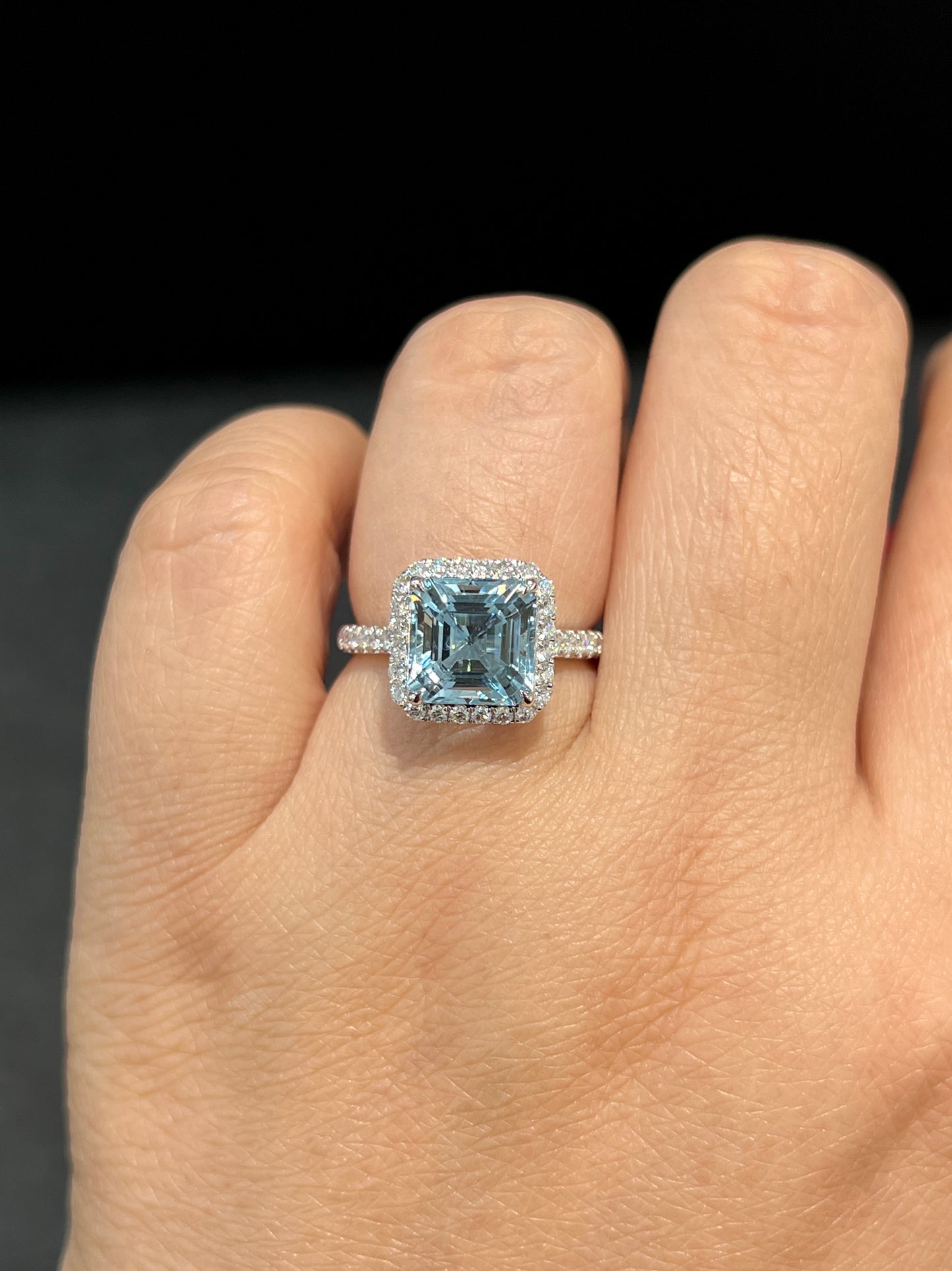 Natural Aquamarine 4.10ct Ring Set With Natural Diamonds In 18K White Gold Singapore Gemstone Fine Jewellery