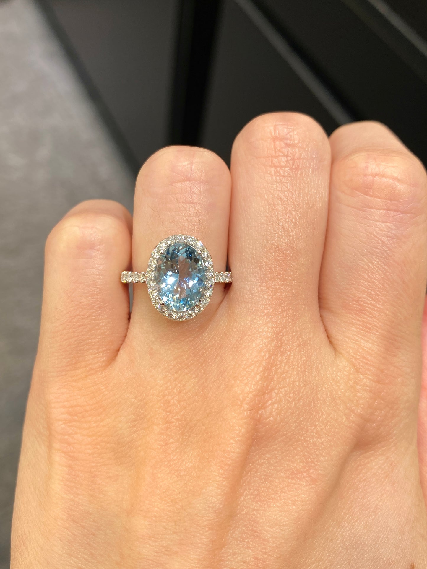 Natural Aquamarine 2.12ct Ring