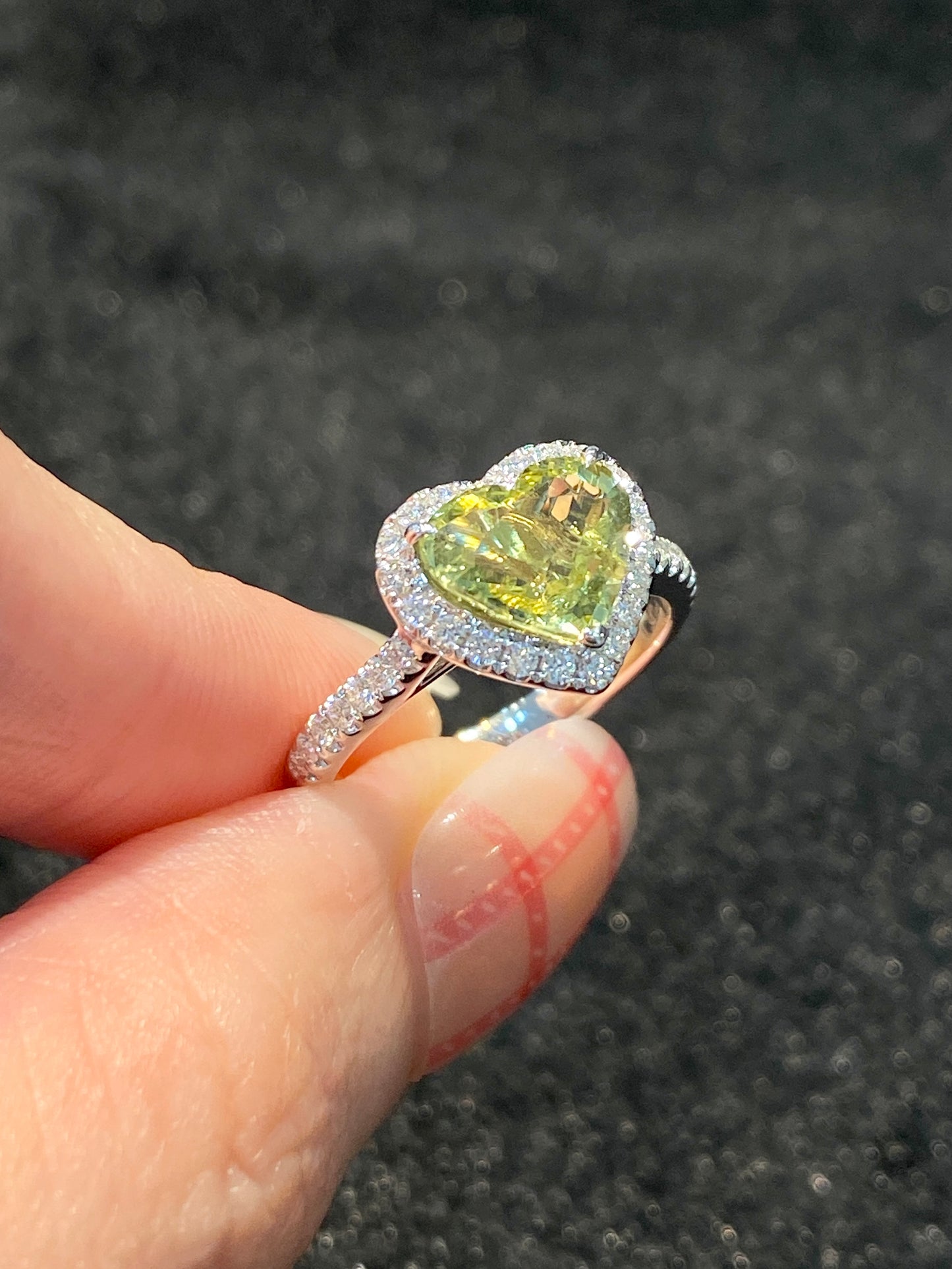 Natural Unheated Yellowish Green Sapphire Ring 2.17ct