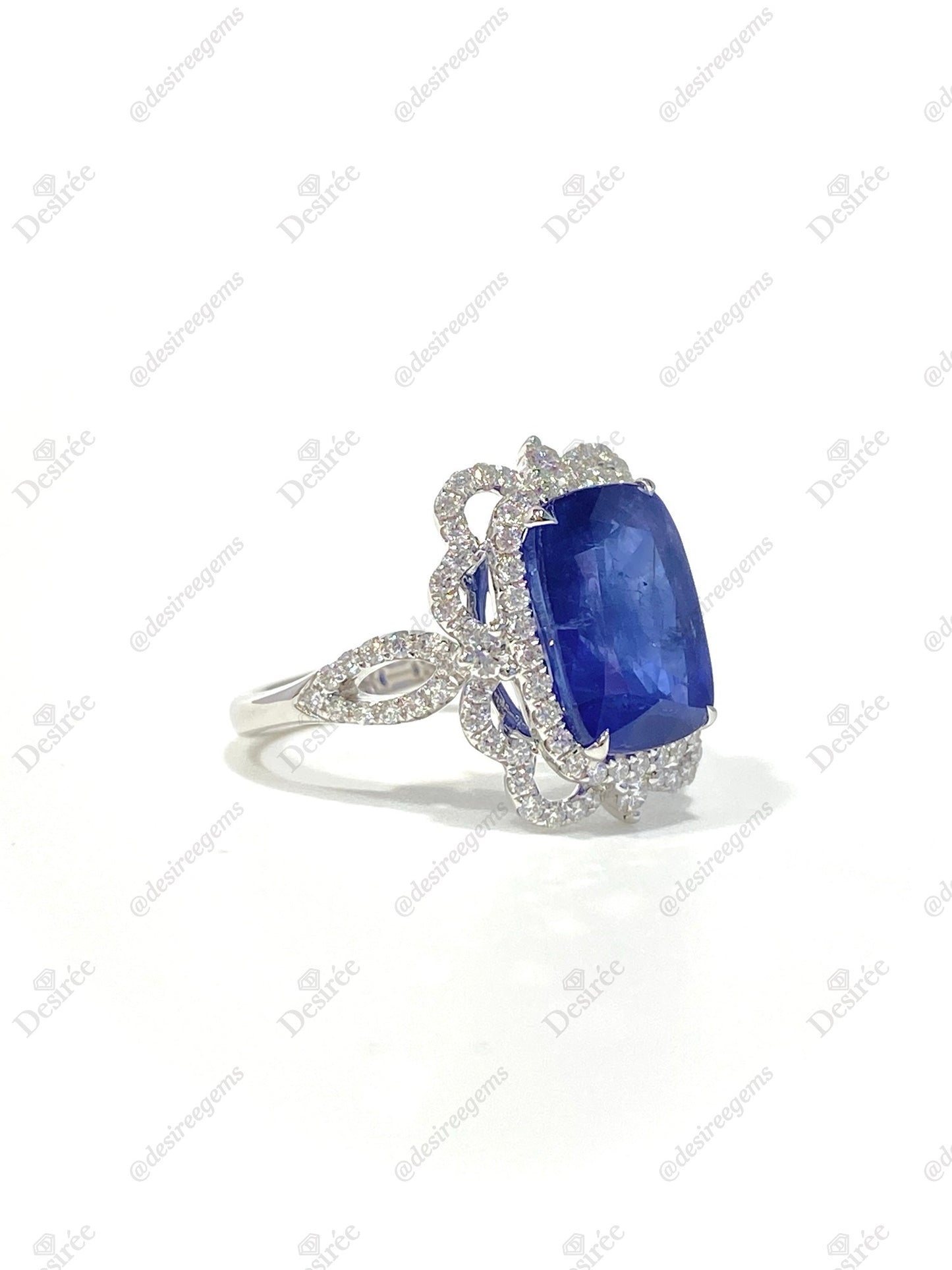 Natural Royal Blue Sapphire 5.41ct Ring
