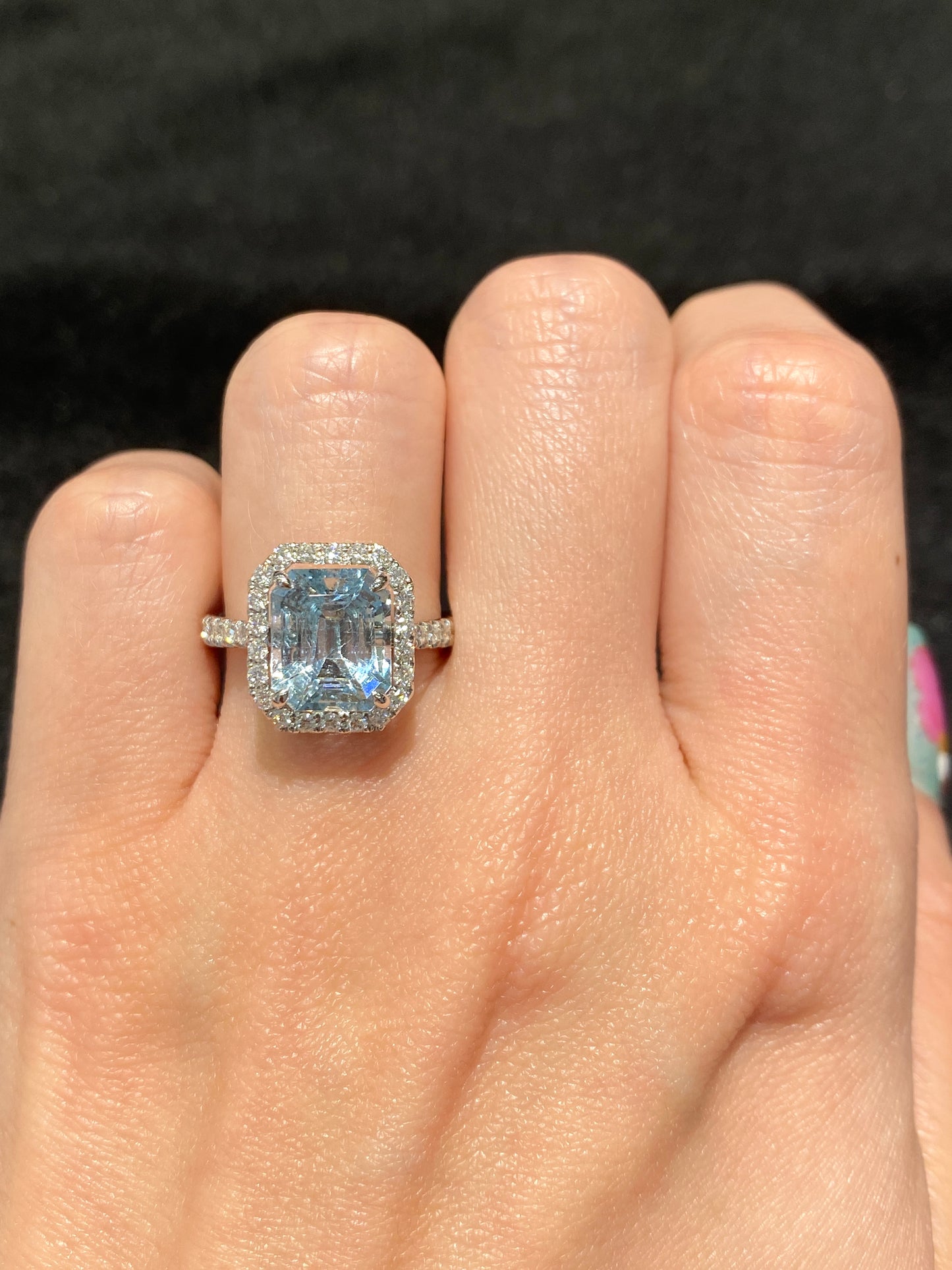 Natural Aquamarine 2.83ct Ring