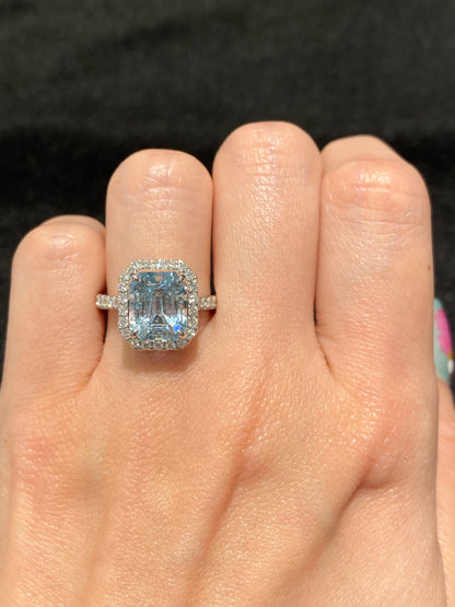 Natural Aquamarine 2.83ct Ring